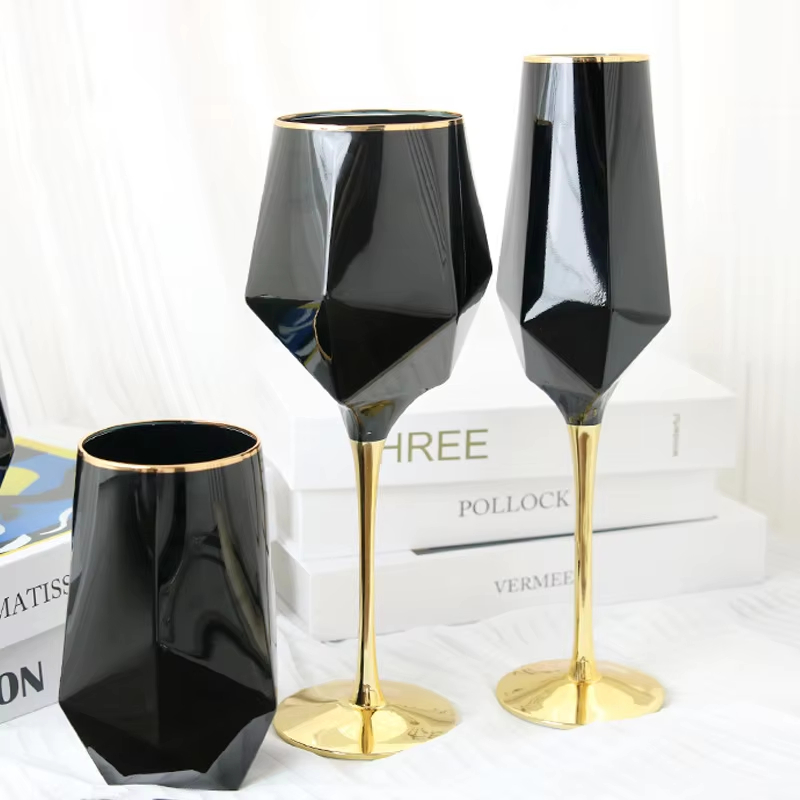 คริสตัลสีดําบริสุทธิ์ Golden E - Wine Beer The Whiskey บทวิจารณ์และราคา
